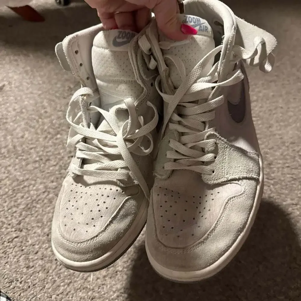 Jordan Air Jordan 1 Zoom CMFT 2 Sneakers - Particle Grey  8.5